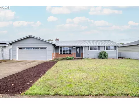 562 SE Connecticut Ave, Salem, OR 97317
