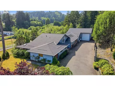 62874 Red Dike Rd, Coos Bay, OR 97420