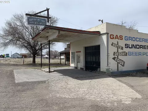 9707 S Us 95 Hwy, Jordan Valley, OR 97910