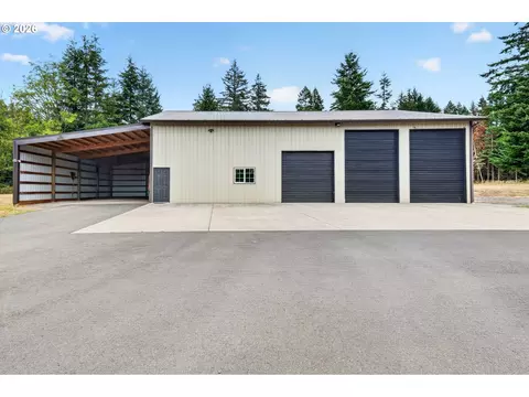 Exterior - 11858 SE Jed Ct, Sandy, OR 97055 photo 5 of 6