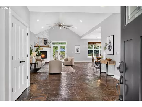 Entry Way - 11858 SE Jed Ct, Sandy, OR 97055 photo 1 of 4