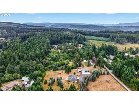 View/Area - 11858 SE Jed Ct, Sandy, OR 97055 photo 5 of 5