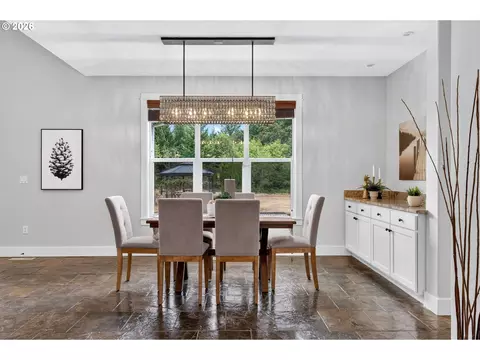Dining - 11858 SE Jed Ct, Sandy, OR 97055 photo 2 of 2