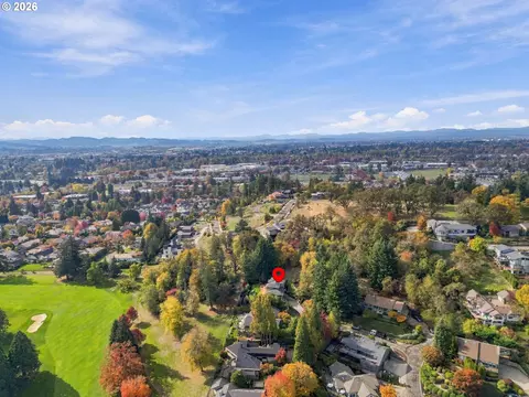 View/Area - 541 Spyglass Dr, Eugene, OR 97401 photo 6 of 7