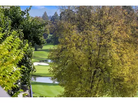 View/Area - 541 Spyglass Dr, Eugene, OR 97401 photo 4 of 7
