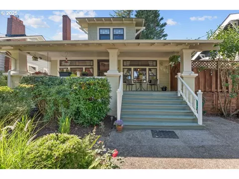 553 NE 43rd Ave, Portland, OR 97213
