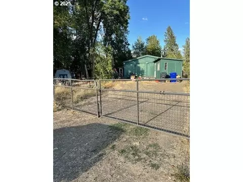 28656 S Marshall Rd, Mulino, OR 97042