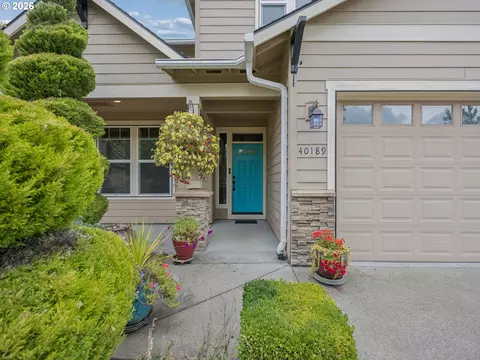 Exterior - 40189 Laurel St, Sandy, OR 97055 photo 2 of 10