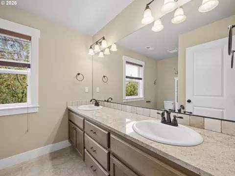 Bath - 40189 Laurel St, Sandy, OR 97055 photo 6 of 7