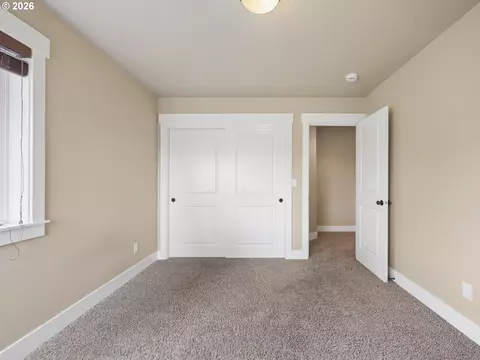 Bedroom - 40189 Laurel St, Sandy, OR 97055 photo 3 of 9