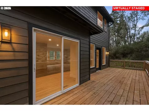 Exterior - 610 Terrace Dr, Glide, OR 97443 photo 5 of 5
