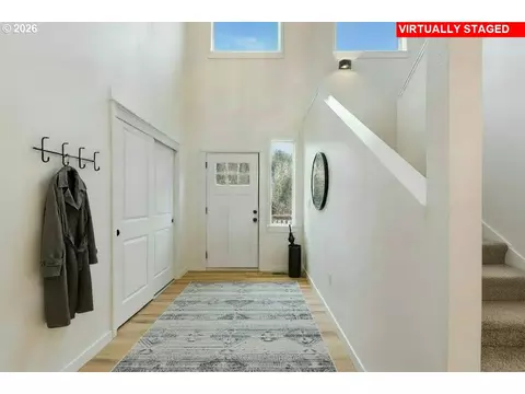 Entry Way - 610 Terrace Dr, Glide, OR 97443 photo 1 of 3