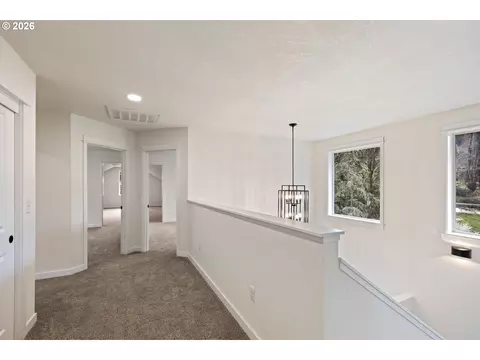 Entry Way - 610 Terrace Dr, Glide, OR 97443 photo 3 of 3