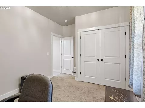 Other - 963 Pennington Ct, Eugene, OR 97404 photo 4 of 7