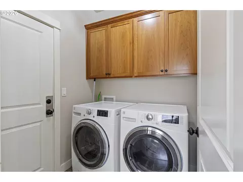 Other - 963 Pennington Ct, Eugene, OR 97404 photo 5 of 7