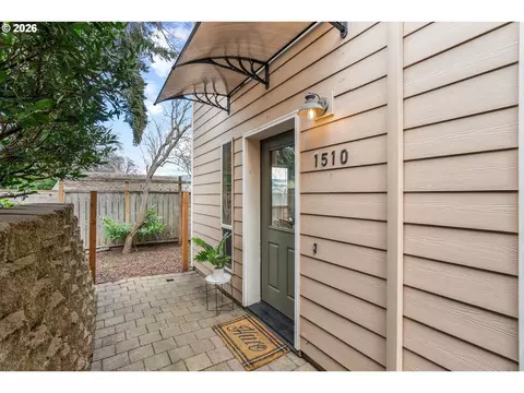 1510 Lincoln St, Hood River, OR 97031