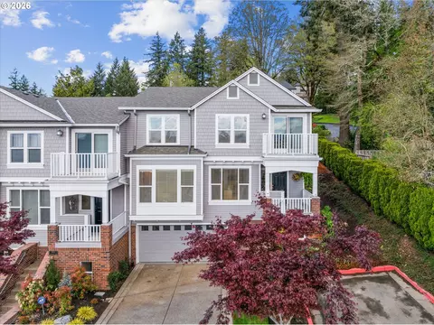 4701 Cambridge Ct, Lake Oswego, OR 97035