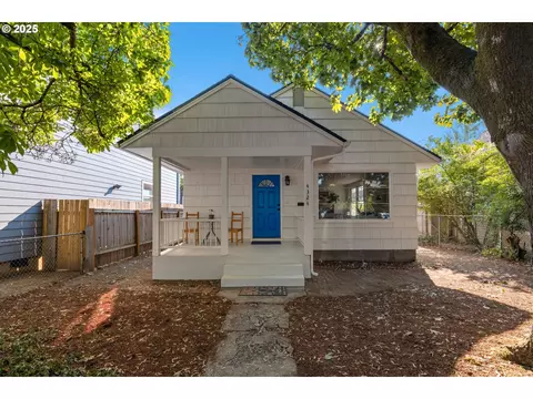 4324 SE 64th Ave, Portland, OR 97206