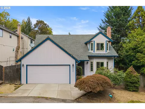 2455 College Hill Pl, West Linn, OR 97068