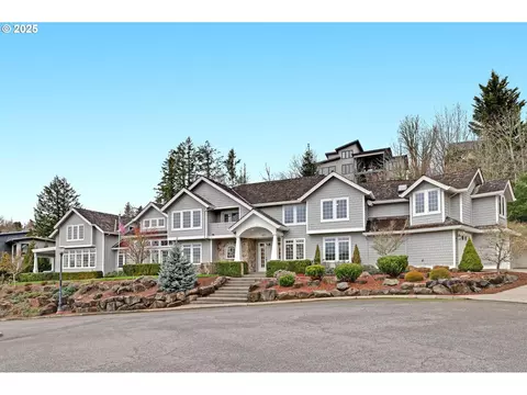 8711 NW Terraceview Ct, Portland, OR 97229