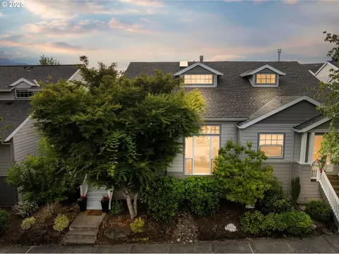 4647 NW Huserik Dr, Portland, OR 97229