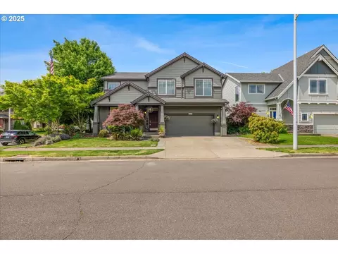 2417 N Heritage Way, Newberg, OR 97132