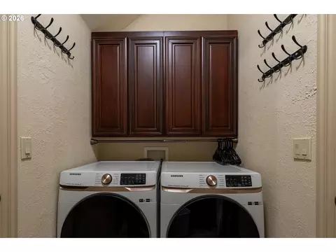 Other - 3012 Ashley Loop, Eugene, OR 97405 photo 6 of 12