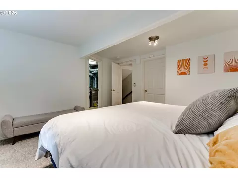 2736 Kismet Way, Eugene, OR 97405 photo 35