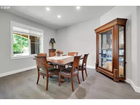 Dining - 2183 Ashbury Dr, Eugene, OR 97408 photo 1 of 2
