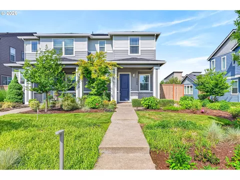 7285 SE Chinquapin Dr, Hillsboro, OR 97123