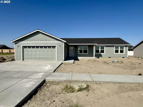 210 SW Sparrow St, Boardman, OR 97818