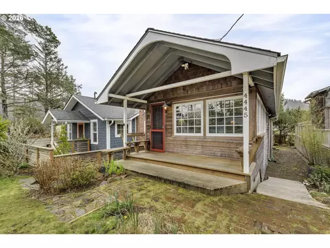 4445 Yamhill Ave, Neskowin, OR 97149