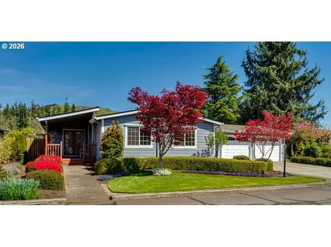 34681 Devonshire Dr, Eugene, OR 97405 photo 2