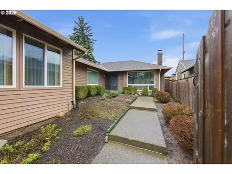 5517 NW Burning Tree Ct, Portland, OR 97229