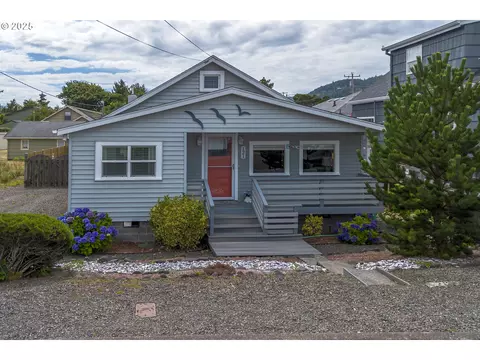 121 Avenue S, Seaside, OR 97138