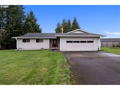 2165 SE Dolphin Ave, Warrenton, OR 97146