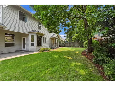 Exterior - 516 SE 200th Pl, Camas, WA 98607 photo 3 of 7