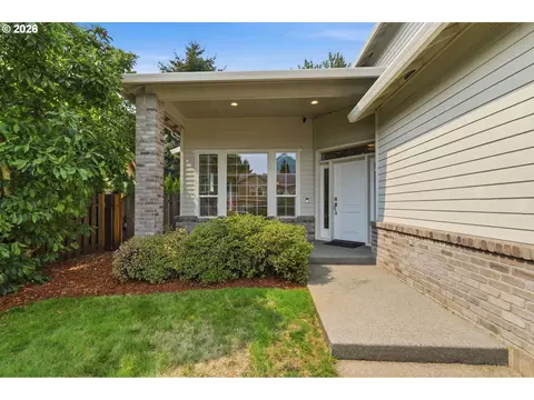 Exterior - 516 SE 200th Pl, Camas, WA 98607 photo 2 of 7