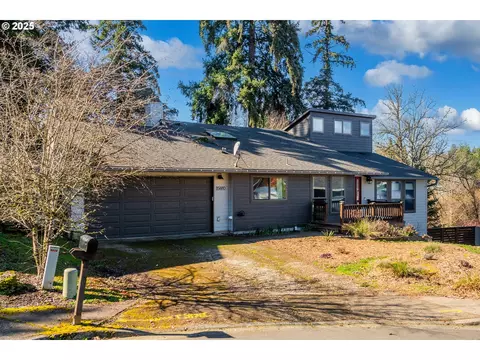 15880 SW Barnard Ct, Beaverton, OR 97007