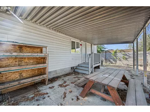 Exterior - 89 Shady Loop, Springfield, OR 97477 photo 1 of 2