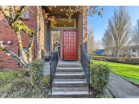 15655 SW 114th Ct #10, Portland, OR 97224