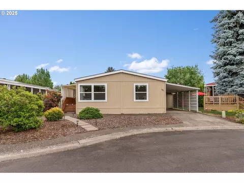 1699 N Terry St #145, Eugene, OR 97402