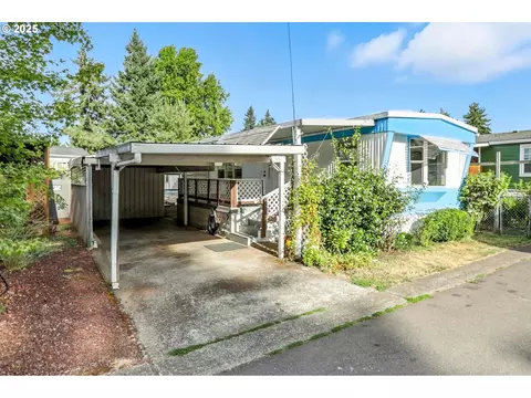 13531 Clairmont Way #165, Oregon City, OR 97045