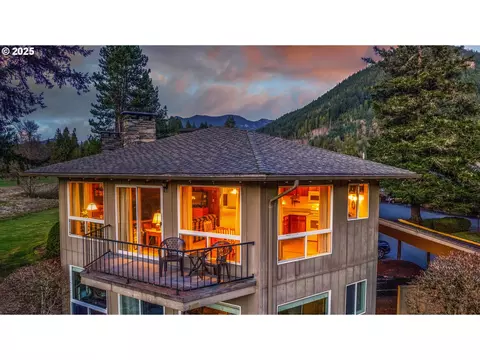 68557 E Fairway Estates Rd #606, Welches, OR 97067