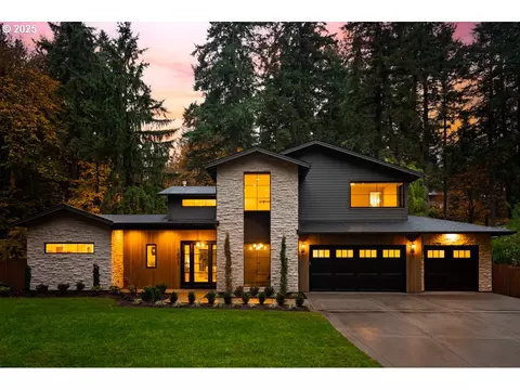 1872 Palisades Terrace Dr, Lake Oswego, OR 97034