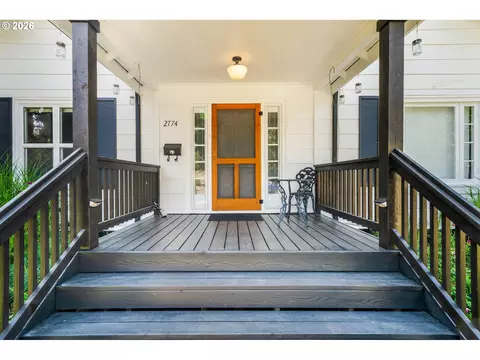 Exterior - 2774 Potter St, Eugene, OR 97405 photo 5 of 10