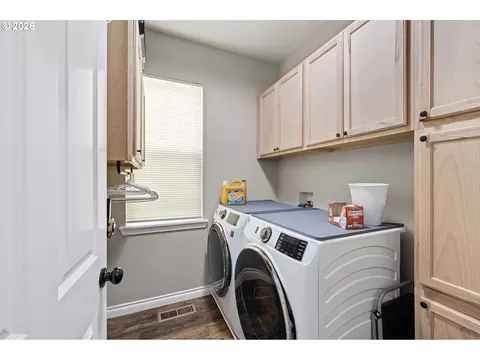 Other - 1805 Enchantment Dr, Eugene, OR 97402 photo 3 of 5