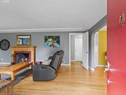 Entry Way - 15905 SE Ruby Dr, Milwaukie, OR 97267 photo 1 of 1