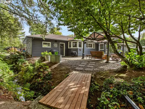 Exterior - 15905 SE Ruby Dr, Milwaukie, OR 97267 photo 8 of 13