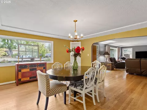 Dining - 15905 SE Ruby Dr, Milwaukie, OR 97267 photo 2 of 2